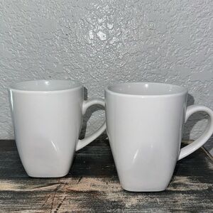 #B11 Palm Restaurant Mugs White Embossed Beaded Edge Set Of 2